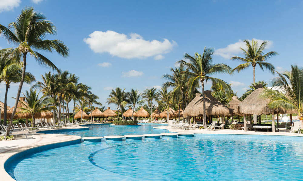 Quais diferenças entre hotel, motel e resort? 1 hotel, motel e resort