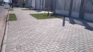 Paver de concreto: o que são e quais as vantagens? 5 Leia mais sobre o artigo Paver de concreto: o que são e quais as vantagens?