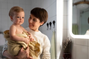 Leia mais sobre o artigo Banho de Balde no Bebê: Descubra Técnicas Infalíveis