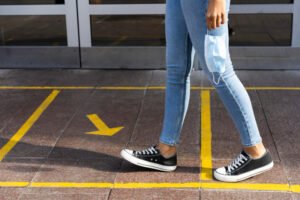 Leia mais sobre o artigo Quais os melhores tipos de fita antiderrapante para escada?