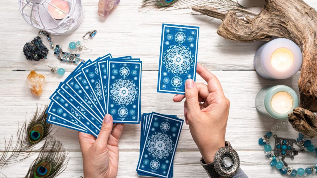 Decisoes Importantes e o Poder do Tarot Consultas para Orientacao