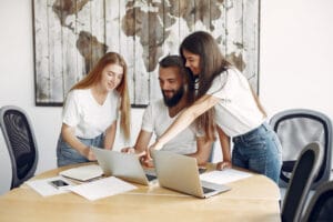 Trabalhar no exterior do Brasil? Como começar 4 Leia mais sobre o artigo Trabalhar no exterior do Brasil? Como começar