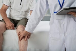 Exercícios para o joelho: como fazer? 5 Leia mais sobre o artigo Exercícios para o joelho: como fazer?