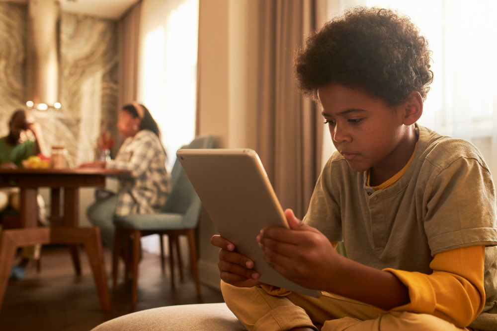 Aprender inglês para iniciantes: por onde começar? 3 aprender ingles pelo tablet 4